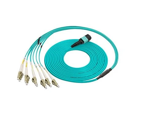 Sistemi di cablaggio Base-8 e base-12 MTP /MPO: come scegliere?